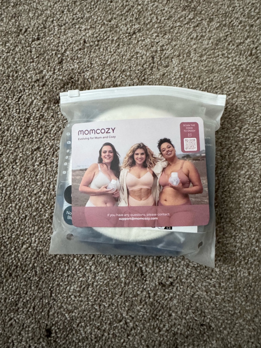 Momcozy Reusable Nursing Pads - White
